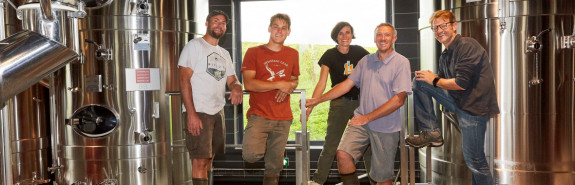  LACOURTE-GODBILLON, Champagnes 1er cru d'Écueil, une perle familiale de la "petite" montagne de Reims, viticulture certifiée biodynamique ! 